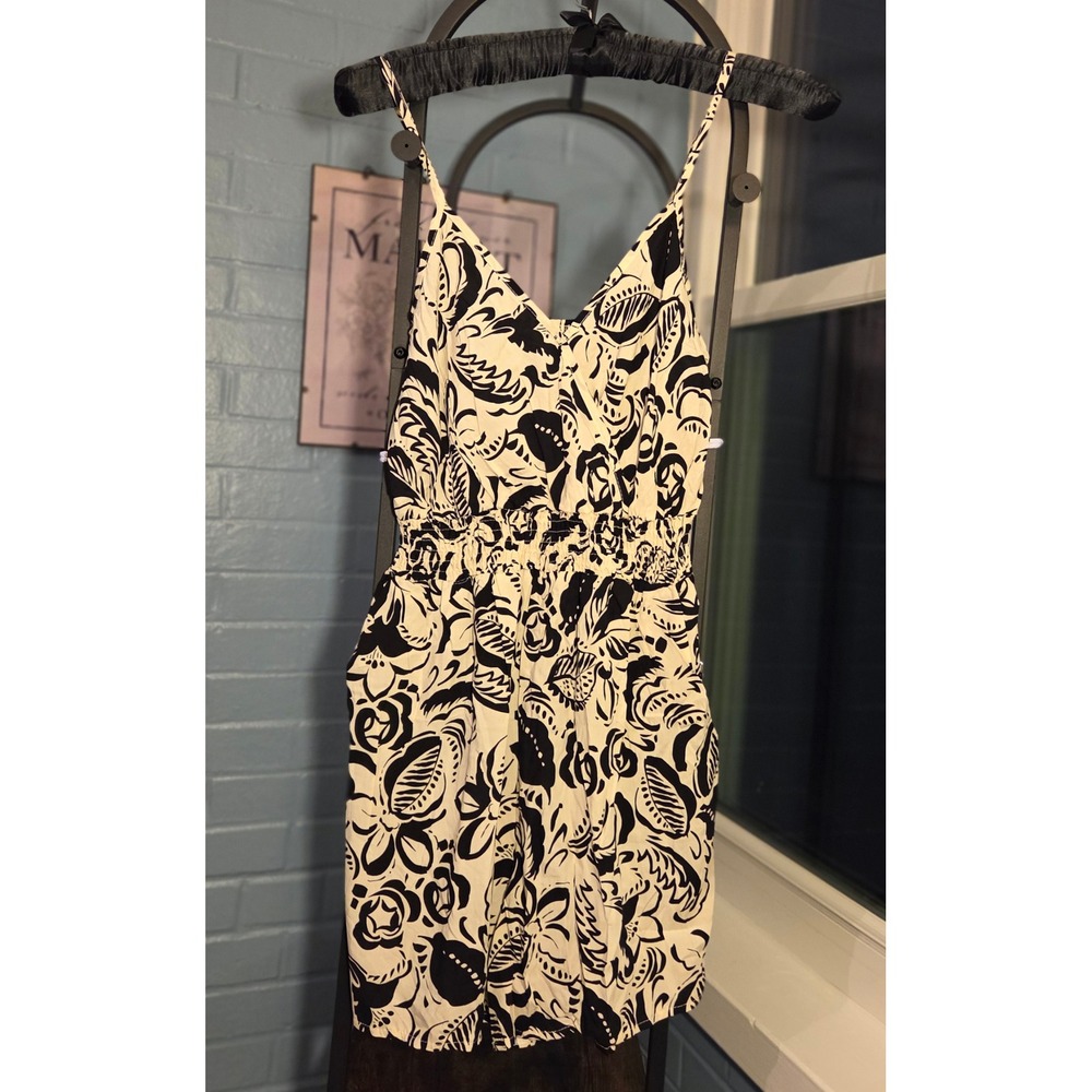 Floral Print Romper Sleeveless V-Neck Elastic Waist Casual Jumpsuit S/M NWT‎